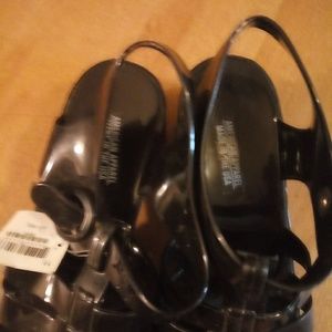 American Apparel Womens sz 11 Black Jelly Sandals